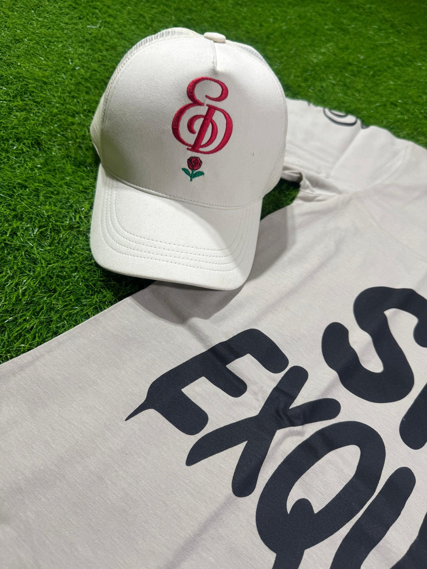 ED TRUCKER HATS